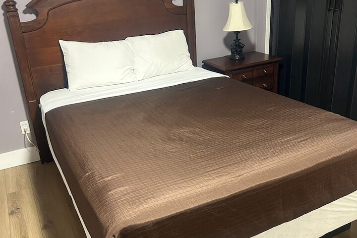 Room 16 of 31