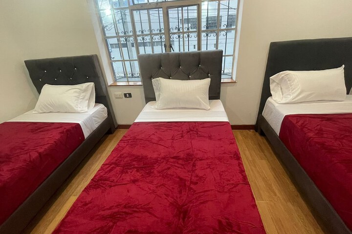 Room 8 of 23