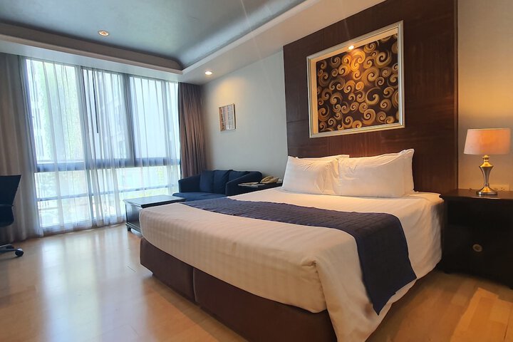 Room 20 of 103