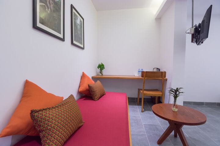 Room 26 of 105