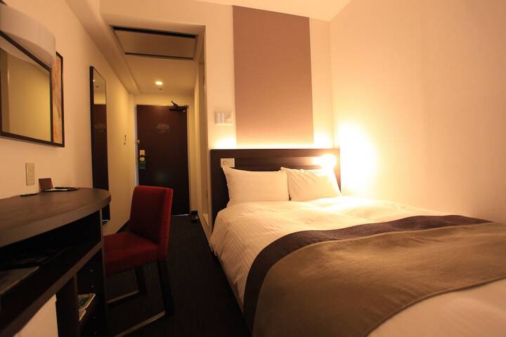 Room 22 of 44
