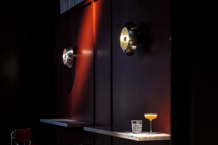 Lounge 62 of 72