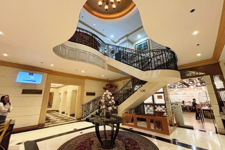 Lobby Entry