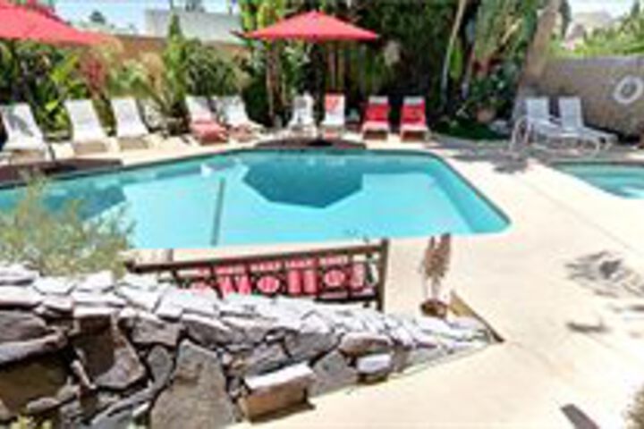 Pool 14 of 18