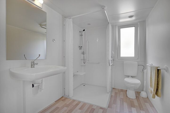 Room 15 of 87