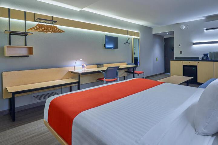 Standard Double Bed (5 of 7)