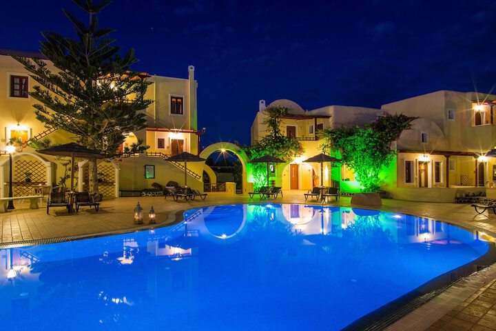Pool 62 of 76