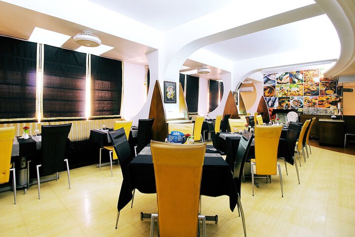 Dining Photos