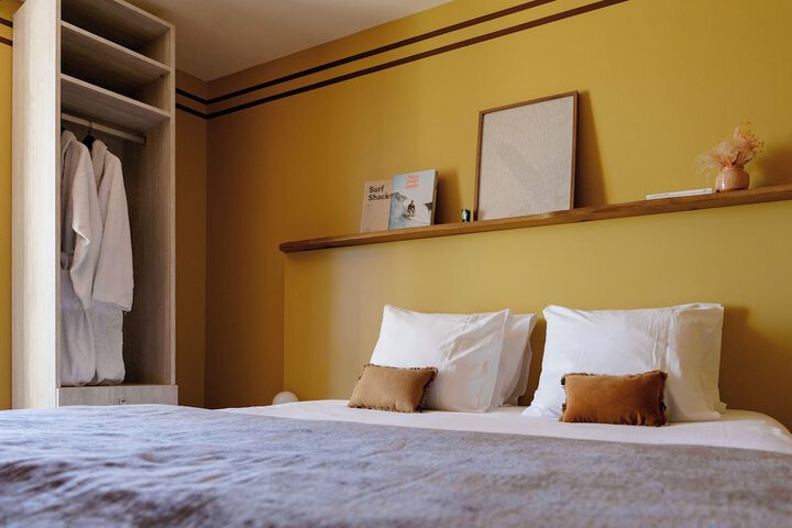 Room 15 of 39