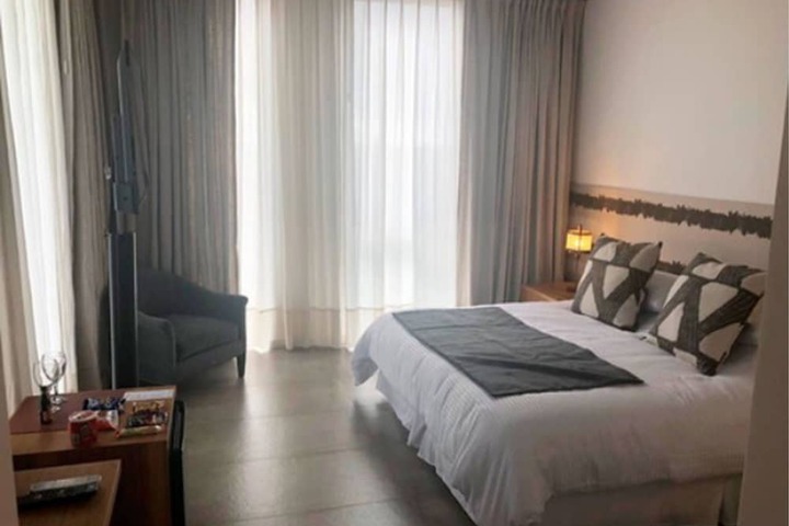 Room 14 of 89
