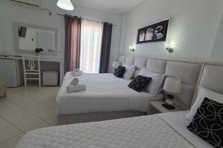 Room 45 of 106