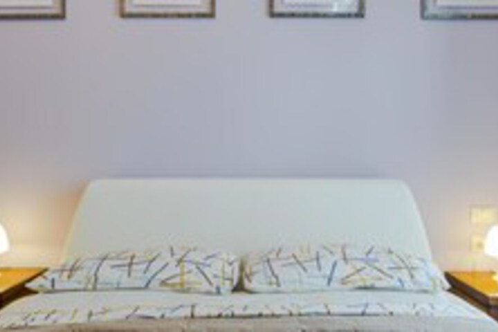 Room 15 of 43