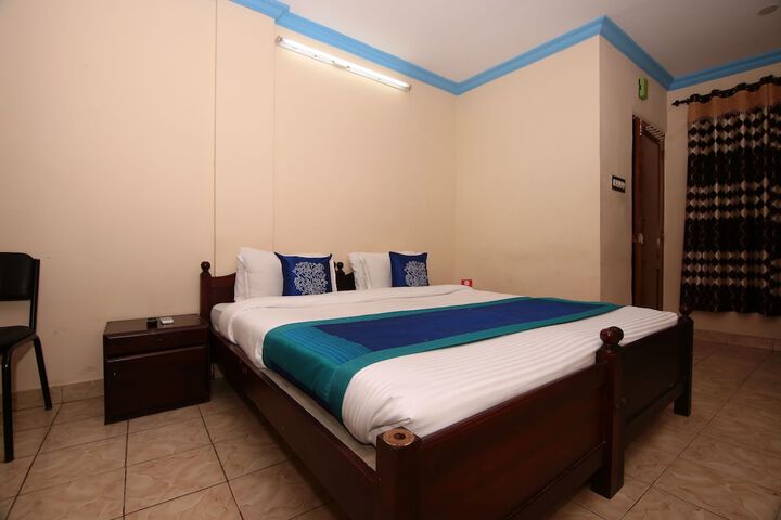 Room 18 of 25