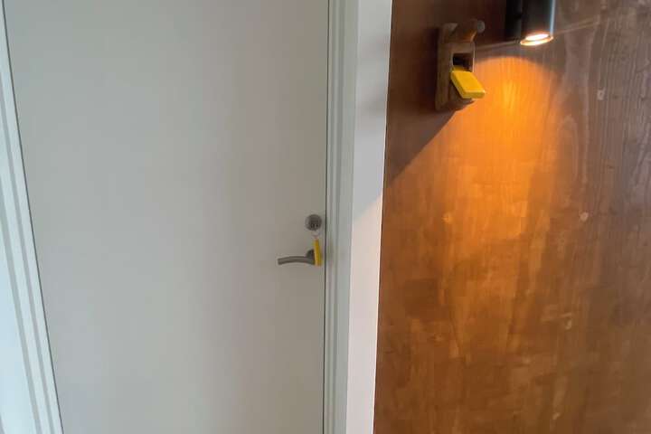 Room 29 of 76