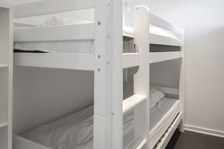 Room 7 of 71