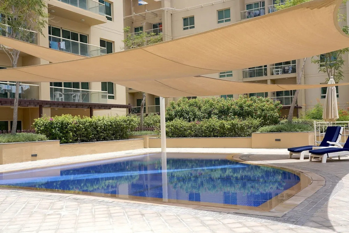 Pool 6 of 11