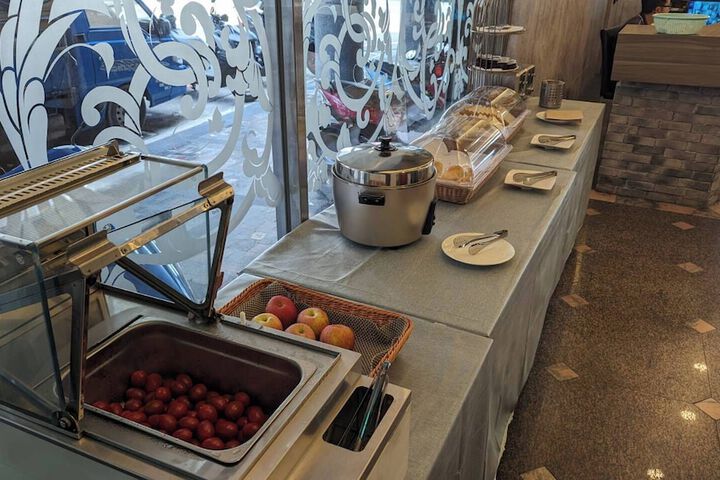 Breakfast/Coffee Service 48 of 60