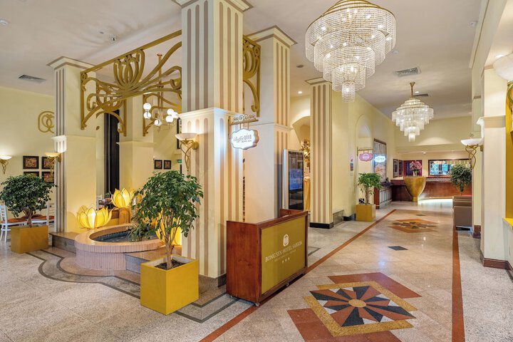 Hotel Lobby