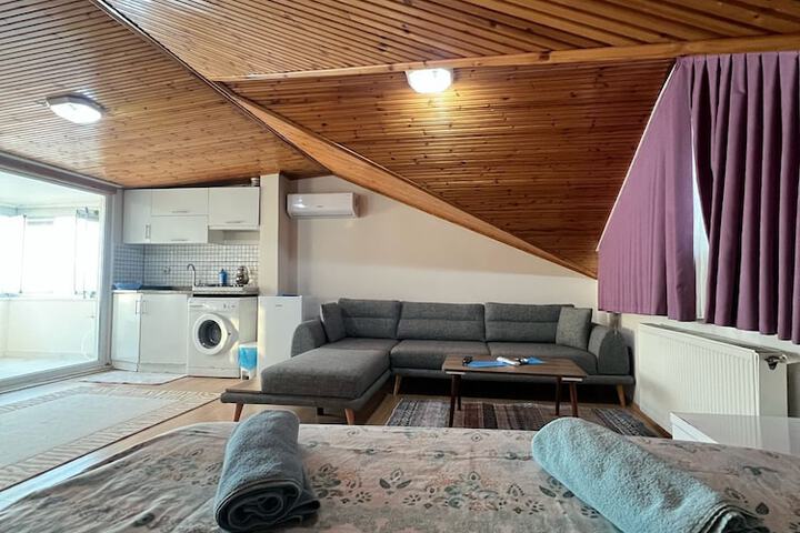 Room 13 of 29
