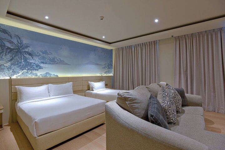 Room 19 of 70