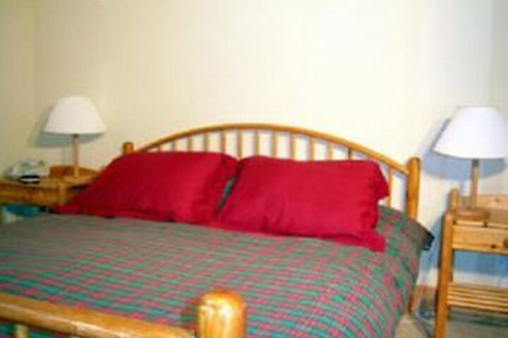 Room 3 of 5