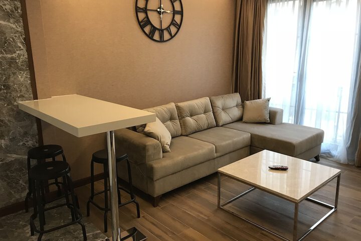 Room 35 of 68