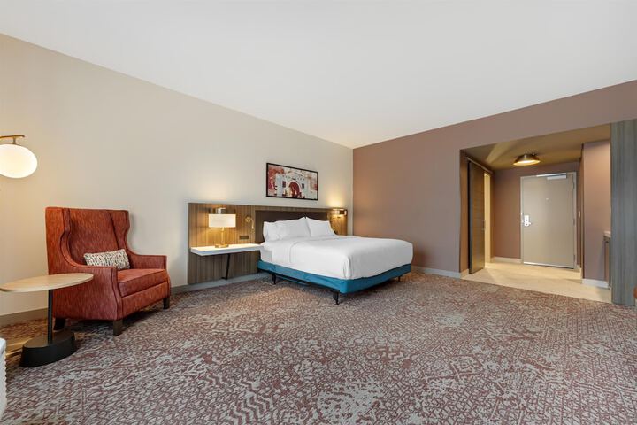 Room 8 of 31