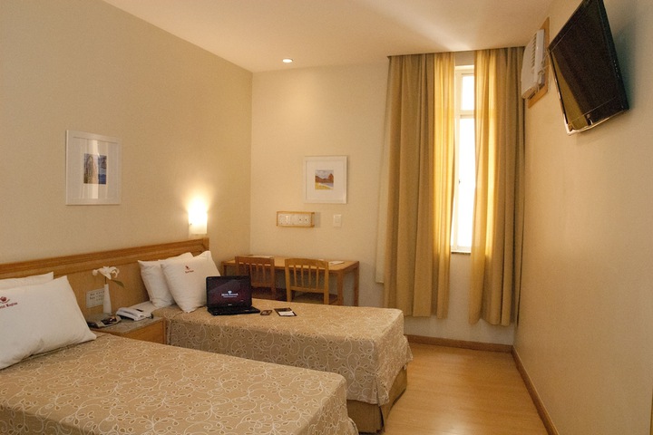 Room 26 of 58