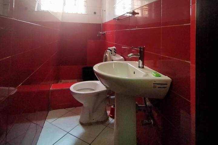 Room 26 of 34