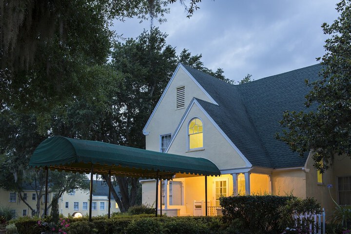 Front of property - evening/night