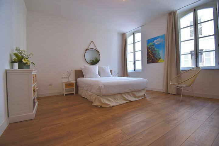 Room 13 of 309