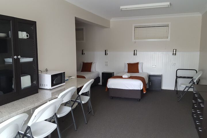 Room 10 of 58