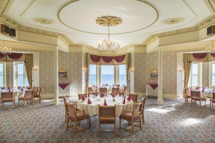 Dining Photos