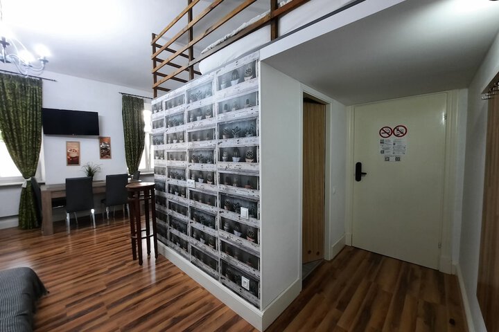 Room 78 of 159