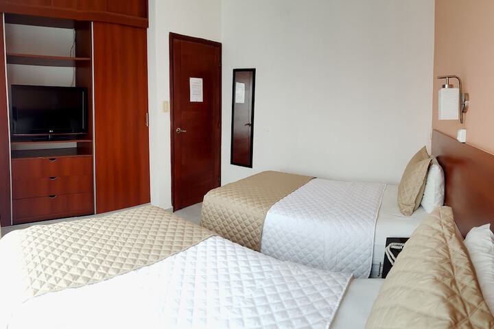 Room 90 of 122