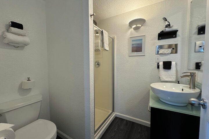 Room 124 of 155