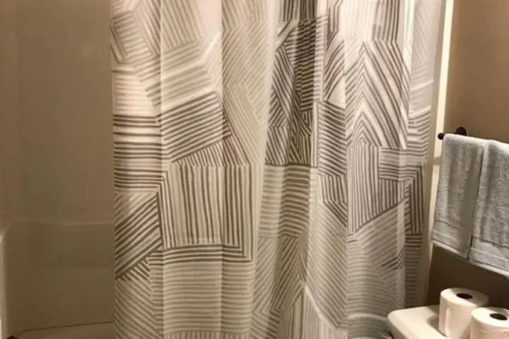 Room 7 of 15