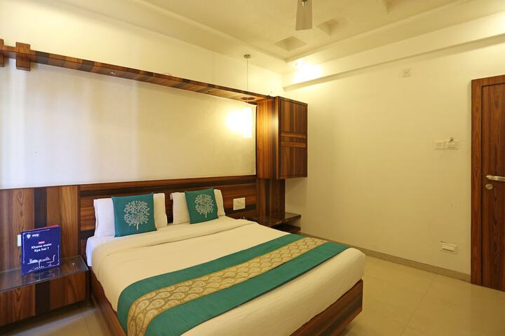 Room 5 of 19