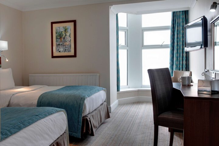 Room 55 of 118