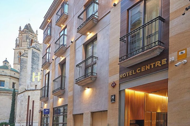 Hotel 41 of 42