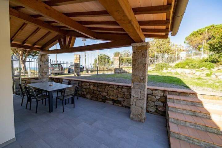 Terrace/Patio 14 of 28