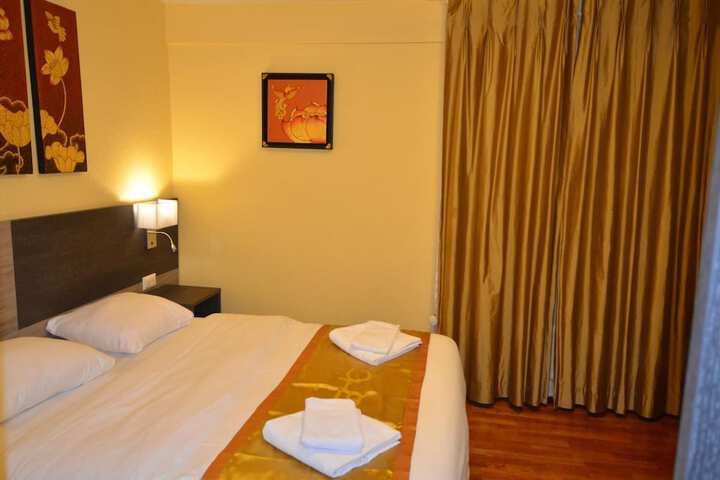 Room 28 of 56