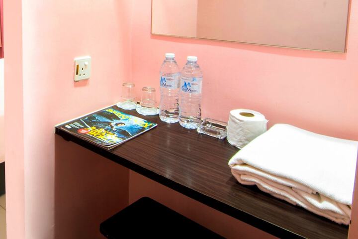 Room 18 of 26