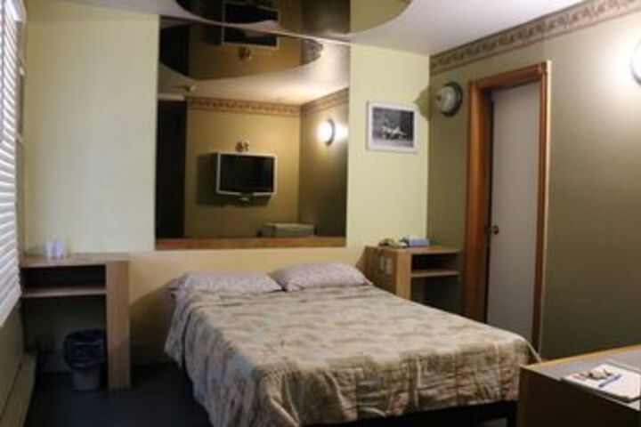 Room 14 of 54