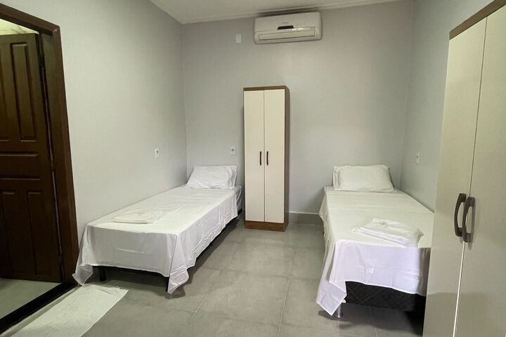 Room 12 of 14