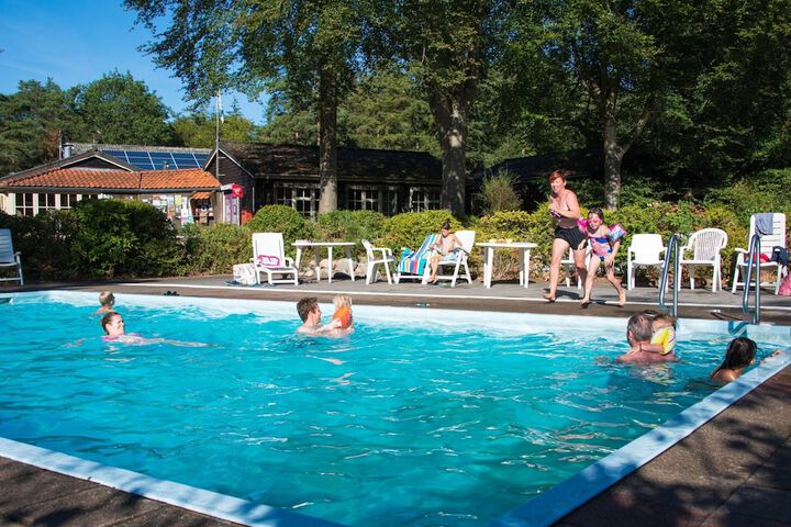 Pool 9 of 37