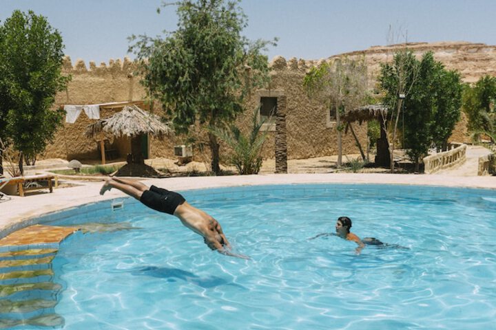 Pool 37 of 48