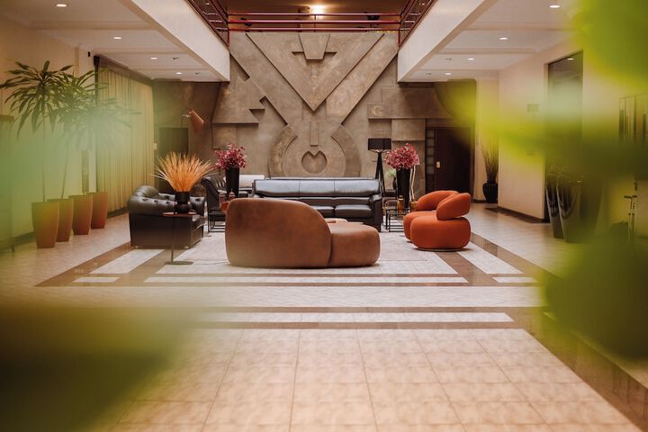 Hotel Interior 6 of 67