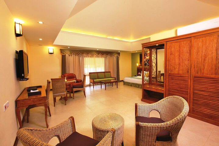 Room 17 of 47