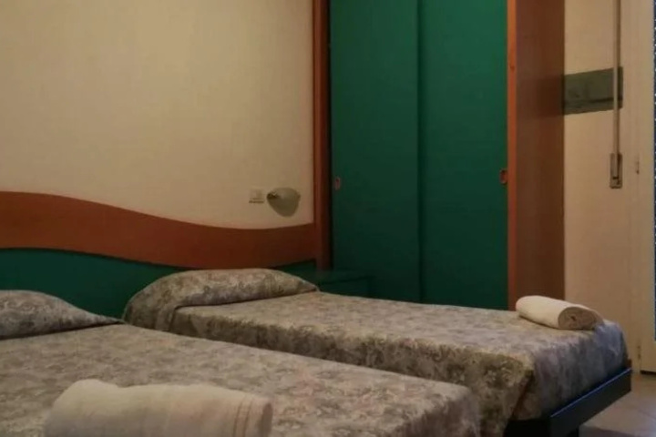 General 7 of 24